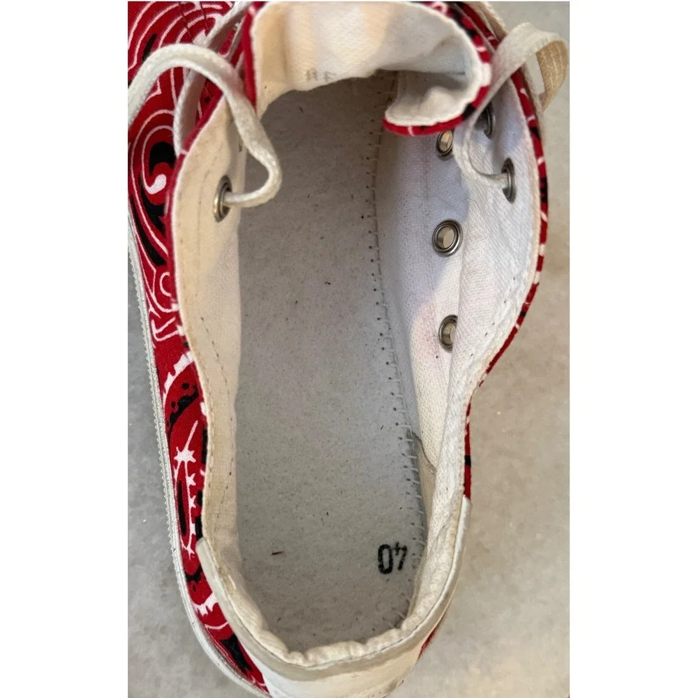 Saint Laurent Red Bandana‎ Paisley Low Top Sneakers